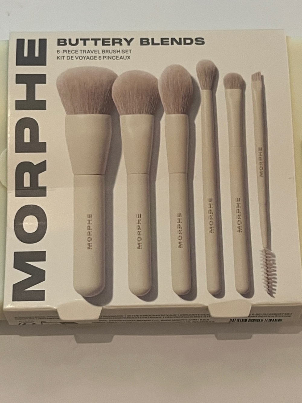 NWT Buttery Blends 6 Piece Travel Brush Set - Picture 3 of 3